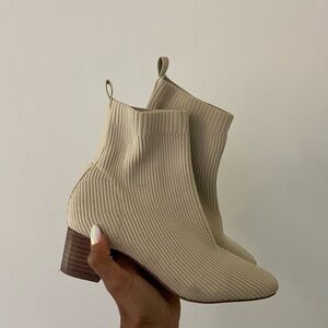 Joie Ribbed Cream Ankle Neely Booties